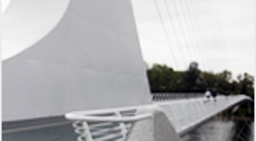 캘리포니아의 새로운 아이콘, 해시계 다리(Sundial Bridge)