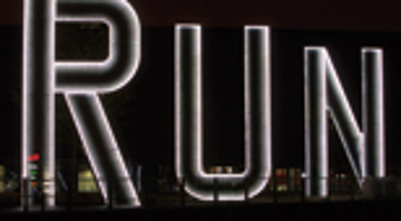 ‘RUN’ 조형물, 2012 런던올림픽과 달린다